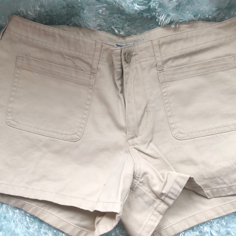 Abercrombie shorts🌈